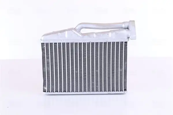 NISSENS 70530 Kalorifer Radyatörü 64118373840