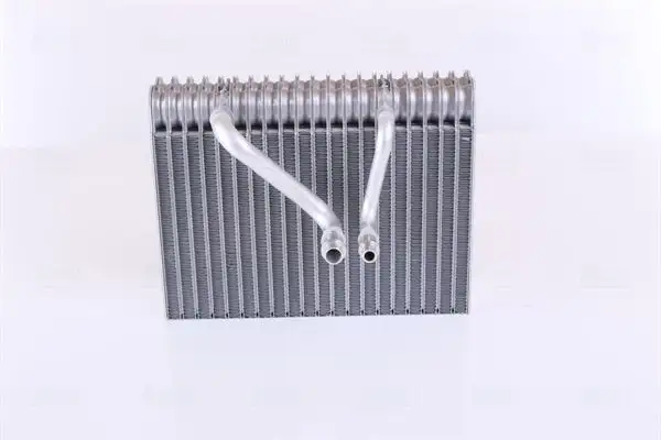 NISSENS 92183 Klima Radyatörü