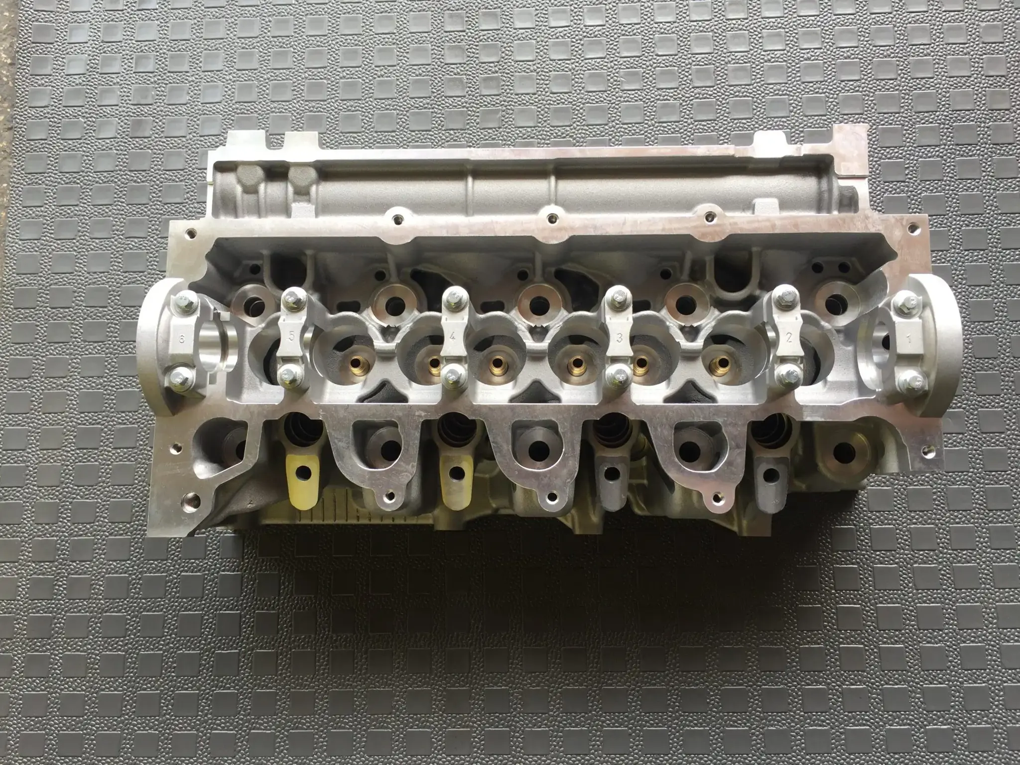 ÖZGAYD CH09-014 Silindir Kapağı 110424393R